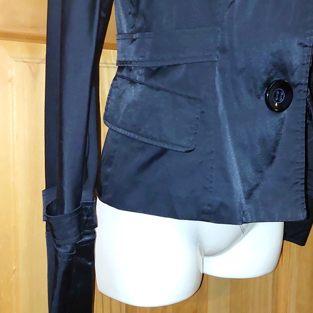 Cute Jacket - Picture 3 of 5